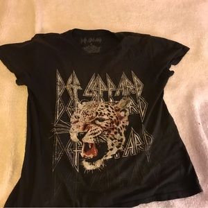 def leppard shirt